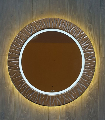 Зеркало с подсветкой в круглой золотой раме