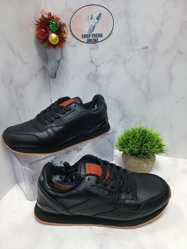 Кроссовки зимние Reebok classic